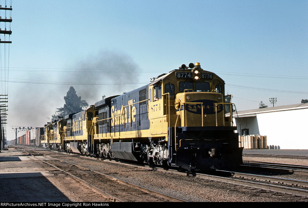 ATSF 8774 (REPOST)